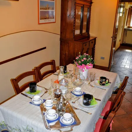 Tatil Evi Casale Colle Belvedere *