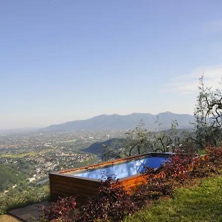 Casale Colle Belvedere بيت للعطل