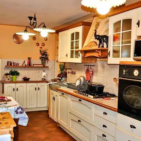 Casale Colle Belvedere *