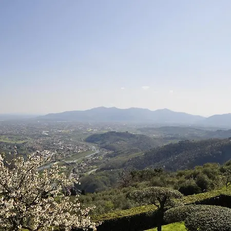 Casale Colle Belvedere بيت للعطل *
