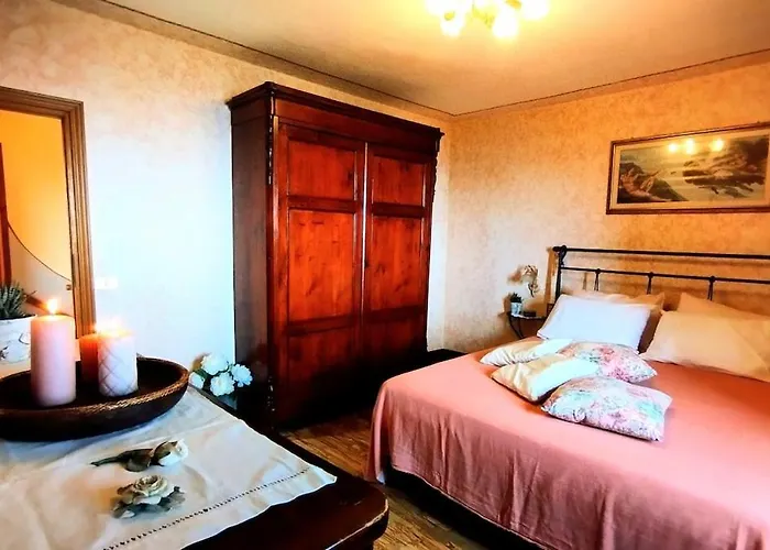 Casale Colle Belvedere 度假居