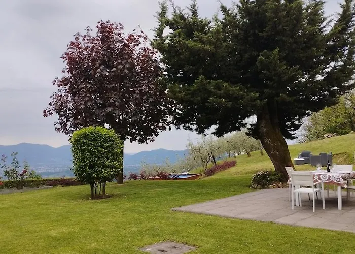 Casale Colle Belvedere *