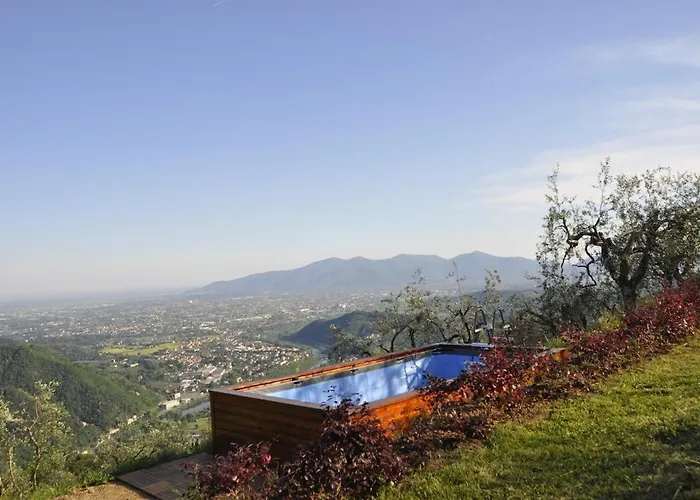 Casale Colle Belvedere 卢卡